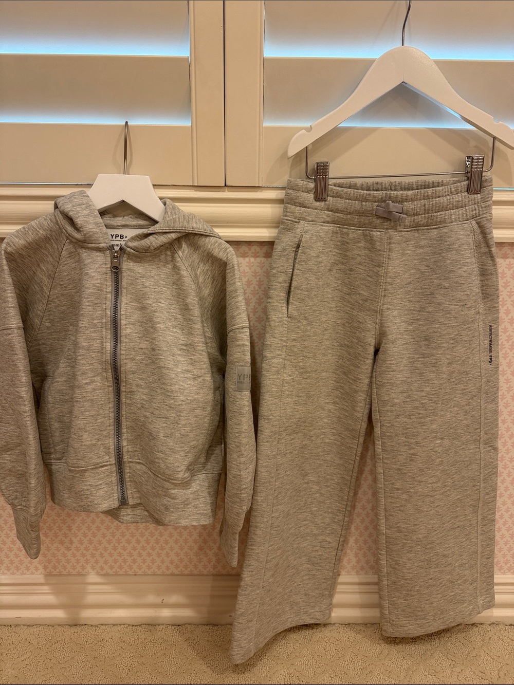 abercrombie kids Grey Sweatpant & Zip Hoodie Set